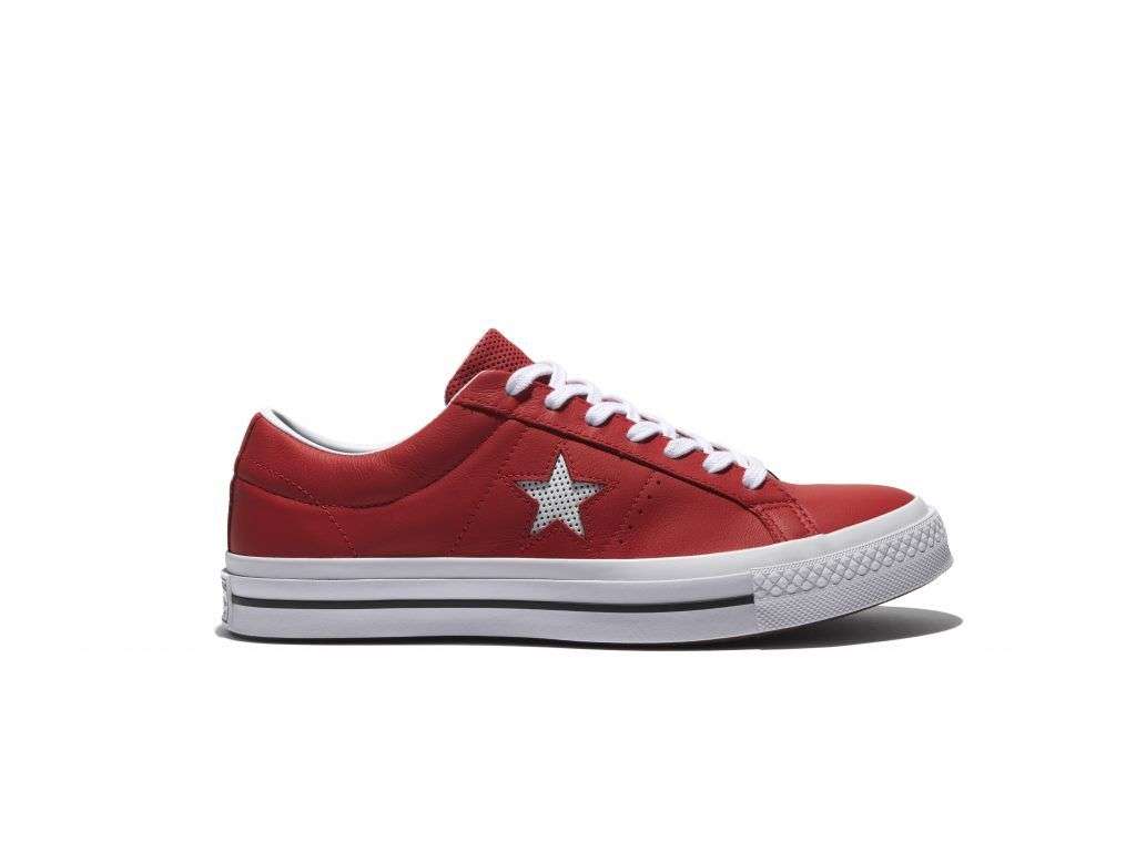 CONVERSE - ONE STAR - 400 שח צילום יחצ חול (2)